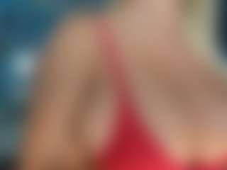 adrianna777's Live Sex Cam Show