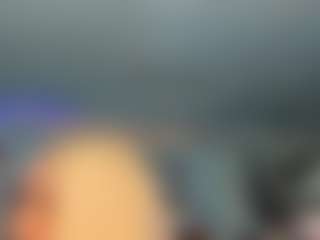 adrianna777's Live Sex Cam Show