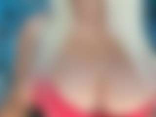 adrianna777's Live Sex Cam Show