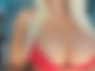 adrianna777's Live Sex Cam Show