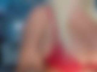adrianna777's Live Sex Cam Show