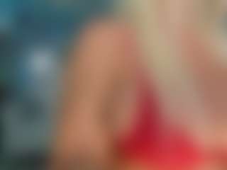 adrianna777's Live Sex Cam Show