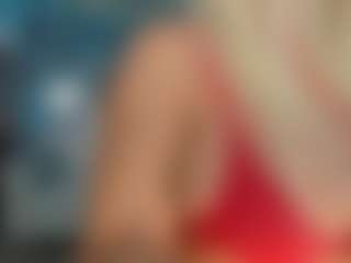 adrianna777's Live Sex Cam Show