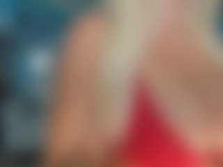 adrianna777's Live Sex Cam Show