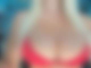 adrianna777's Live Sex Cam Show