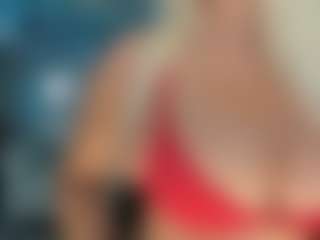 adrianna777's Live Sex Cam Show