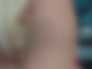 adrianna777's Live Sex Cam Show