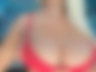 adrianna777's Live Sex Cam Show