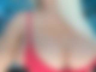 adrianna777's Live Sex Cam Show