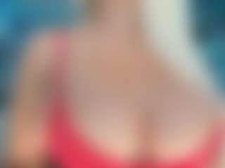 adrianna777's Live Sex Cam Show