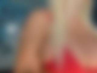 adrianna777's Live Sex Cam Show