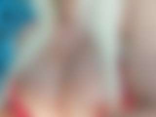 adrianna777's Live Sex Cam Show