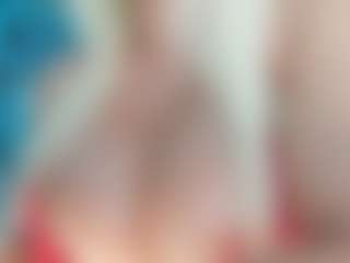 adrianna777's Live Sex Cam Show