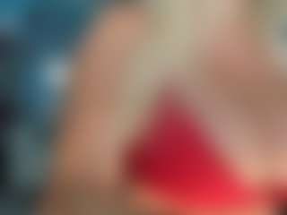 adrianna777's Live Sex Cam Show