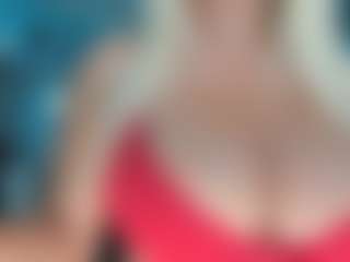 adrianna777's Live Sex Cam Show