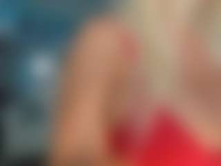 adrianna777's Live Sex Cam Show