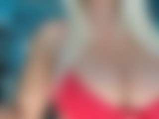 adrianna777's Live Sex Cam Show