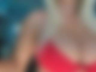 adrianna777's Live Sex Cam Show
