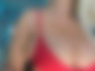 adrianna777's Live Sex Cam Show