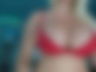 adrianna777's Live Sex Cam Show