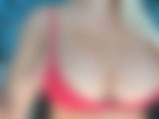 adrianna777's Live Sex Cam Show