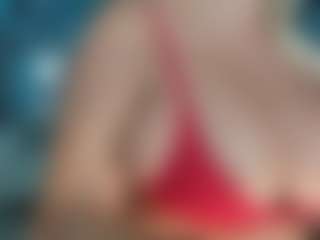 adrianna777's Live Sex Cam Show