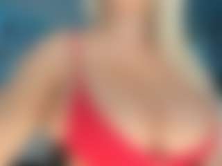 adrianna777's Live Sex Cam Show