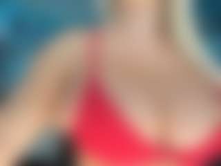 adrianna777's Live Sex Cam Show