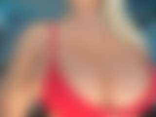 adrianna777's Live Sex Cam Show