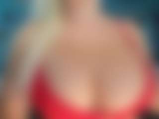 adrianna777's Live Sex Cam Show