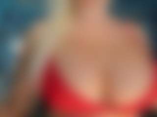 adrianna777's Live Sex Cam Show