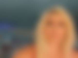 adrianna777's Live Sex Cam Show