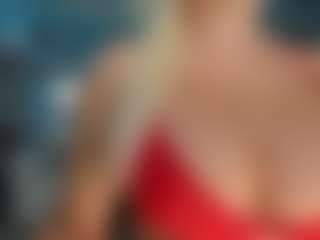 adrianna777's Live Sex Cam Show