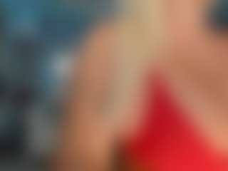 adrianna777's Live Sex Cam Show