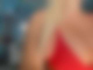 adrianna777's Live Sex Cam Show