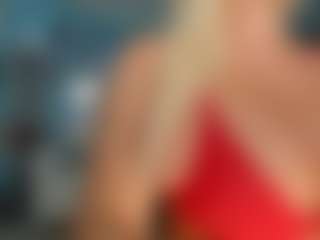 adrianna777's Live Sex Cam Show