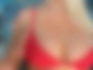 adrianna777's Live Sex Cam Show