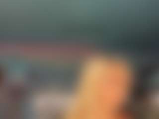 adrianna777's Live Sex Cam Show