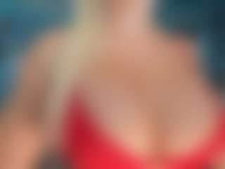 adrianna777's Live Sex Cam Show