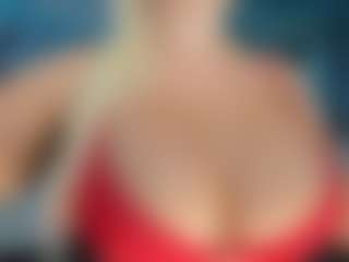 adrianna777's Live Sex Cam Show