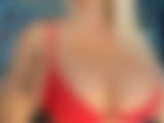 adrianna777's Live Sex Cam Show