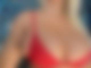 adrianna777's Live Sex Cam Show