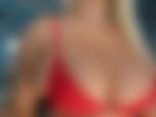 adrianna777's Live Sex Cam Show