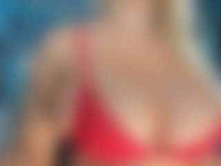 adrianna777's Live Sex Cam Show