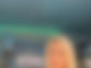 adrianna777's Live Sex Cam Show