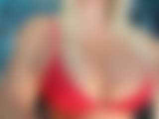 adrianna777's Live Sex Cam Show