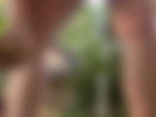 adrianna777's Live Sex Cam Show