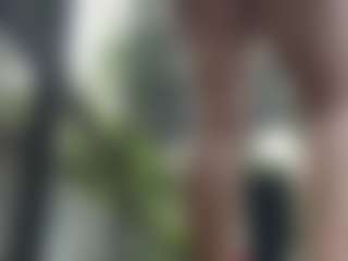 adrianna777's Live Sex Cam Show