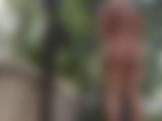 adrianna777's Live Sex Cam Show