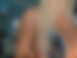 adrianna777's Live Sex Cam Show